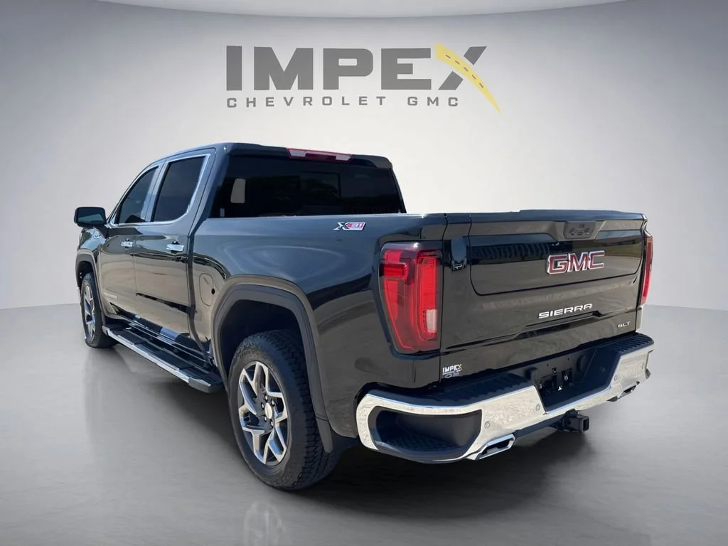Used 2026 Onyx Black GMC SLT image 3
