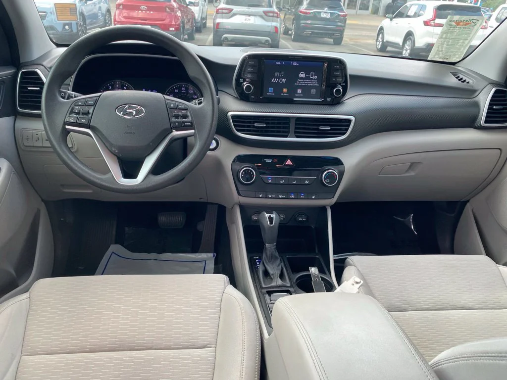 Used 2019 Black Hyundai Value image 8