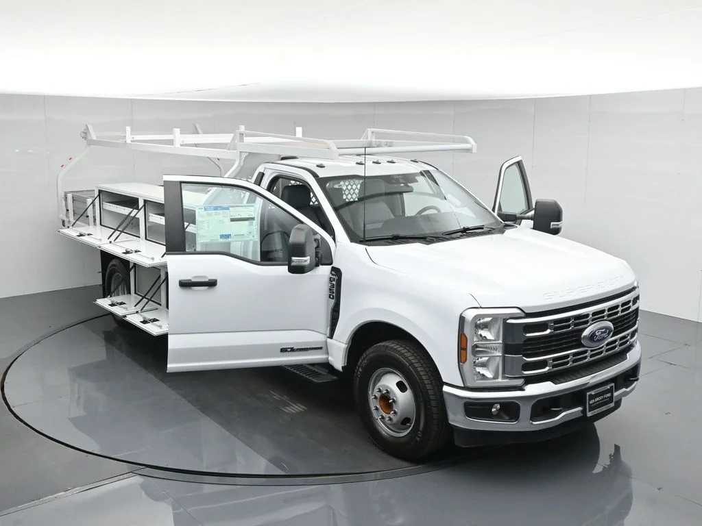 New 2025 White Ford XL image 41