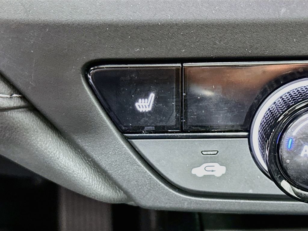 2025 Honda Accord SE - Photo 19