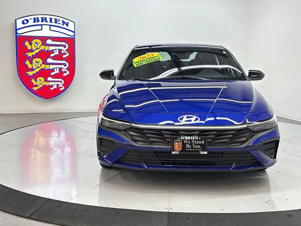 Used 2025 Intense Blue Hyundai SEL Sport image 10