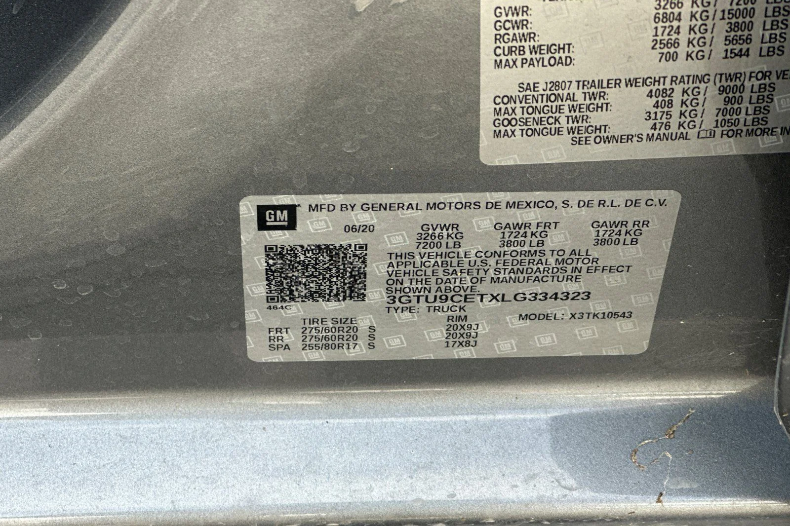 Used 2020 Gray GMC Elevation image 36