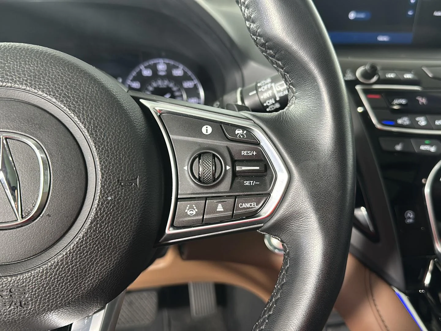 2025 Acura RDX Technology Package - Photo 14