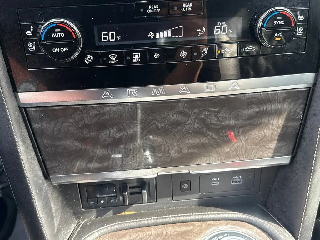 Used 2023 Black Nissan Platinum image 25