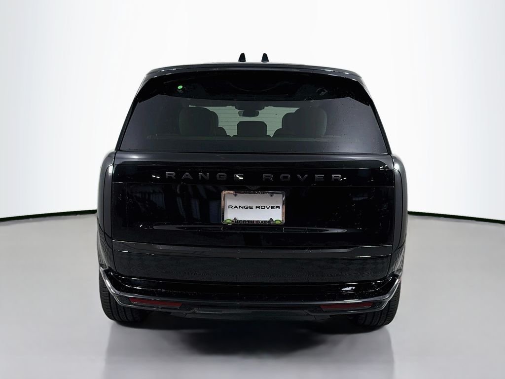 New 2026 Santorini Black Land Rover SE image 6