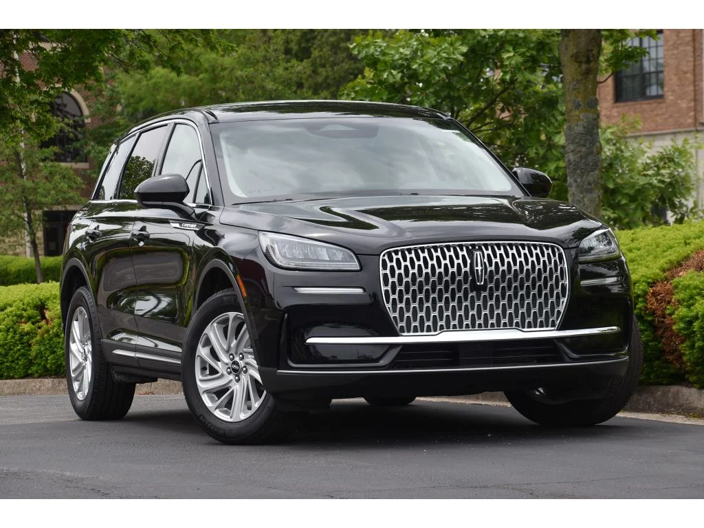 Used 2025 Infinite Black Metallic Clearcoat Lincoln Premiere image 1