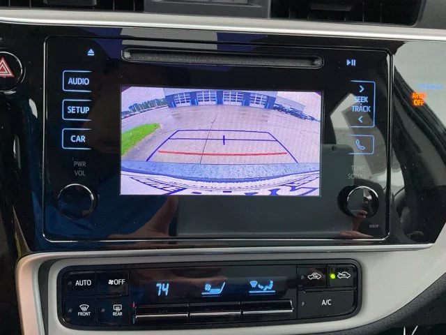 Used 2018 Gray Toyota LE image 34