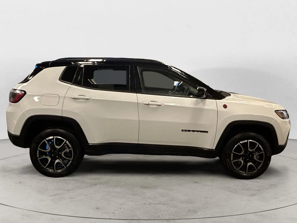 Used 2025 Bright White Jeep Trailhawk image 6