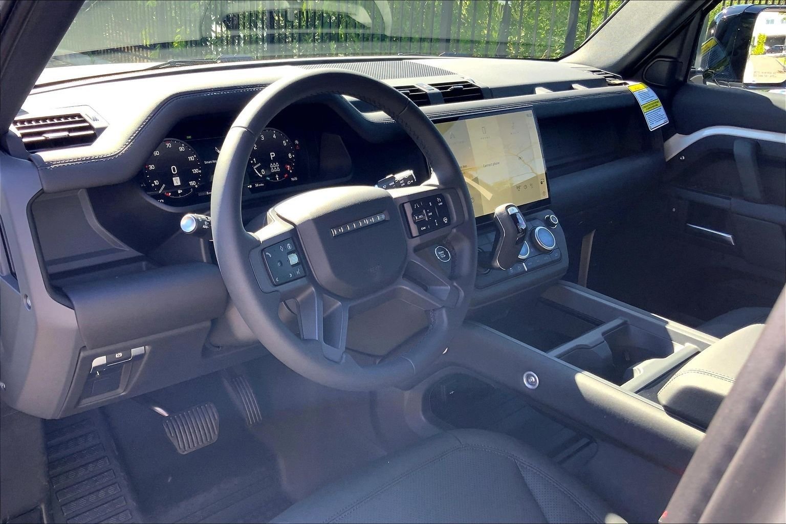 New 2026 Fuji White Land Rover S image 8