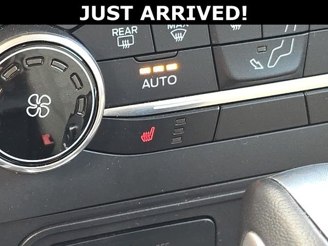 Used 2018 White Ford Titanium image 17