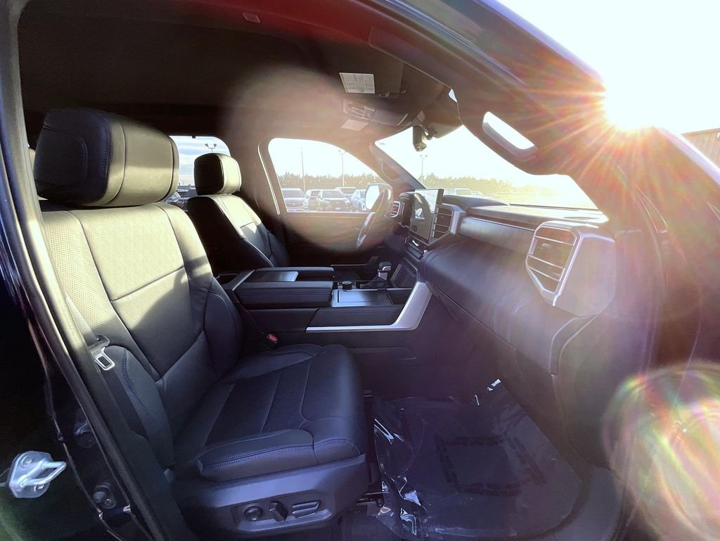 2026 Toyota Tundra Platinum - Photo 10