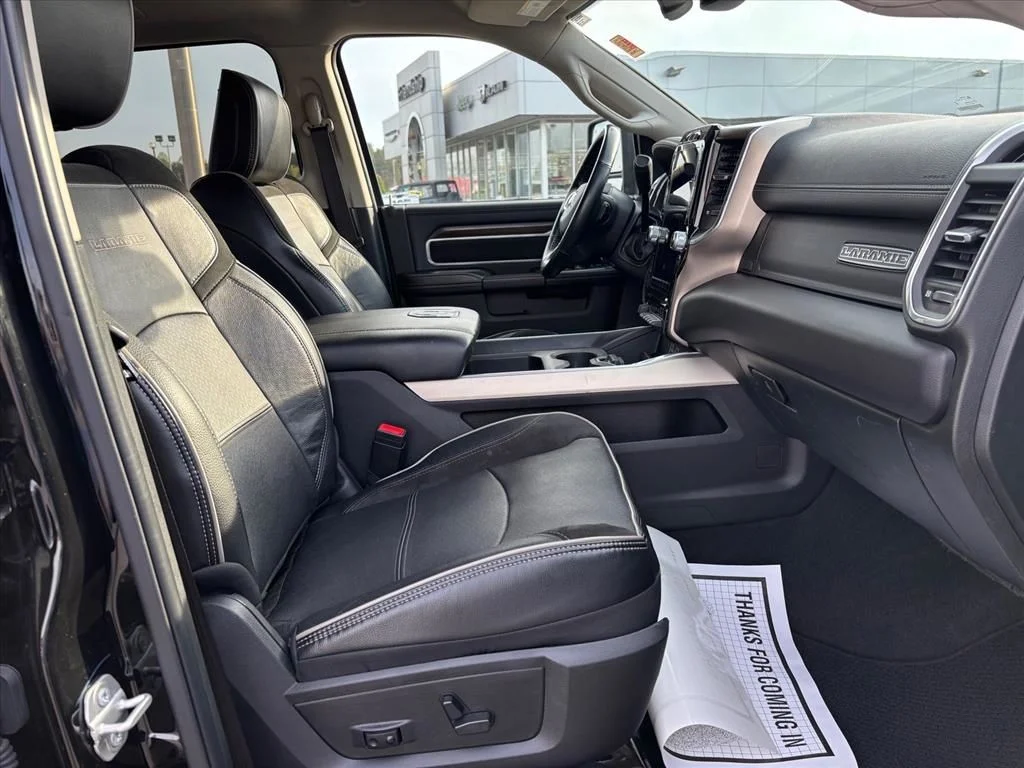 2024 RAM Ram 3500 Pickup Laramie - Photo 15