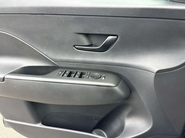 Used 2024 Blue Hyundai SEL image 17
