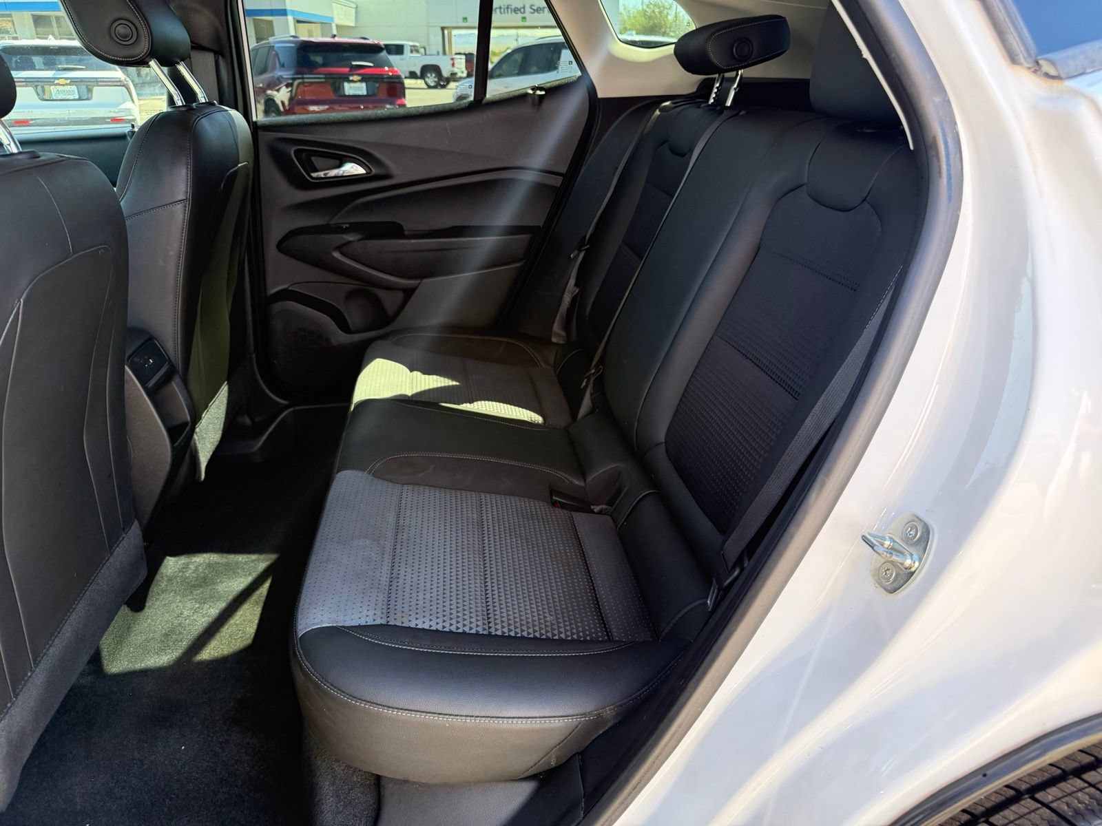 2024 Chevrolet Trax LT - Photo 26