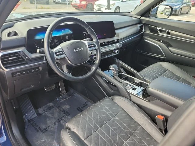 Used 2023 Black Kia SX X-Line image 19