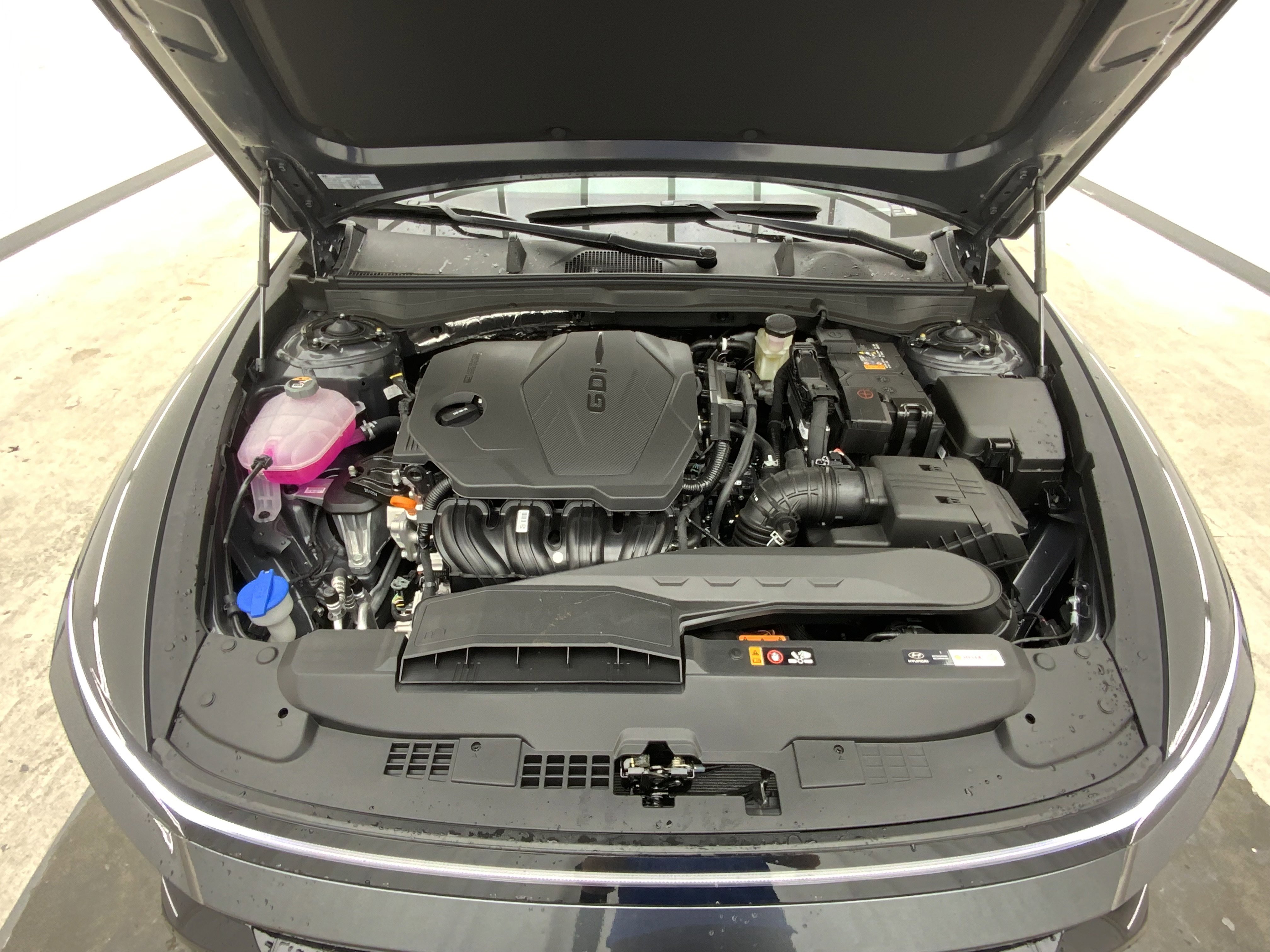 New 2026 Portofino Gray Hyundai SE image 6