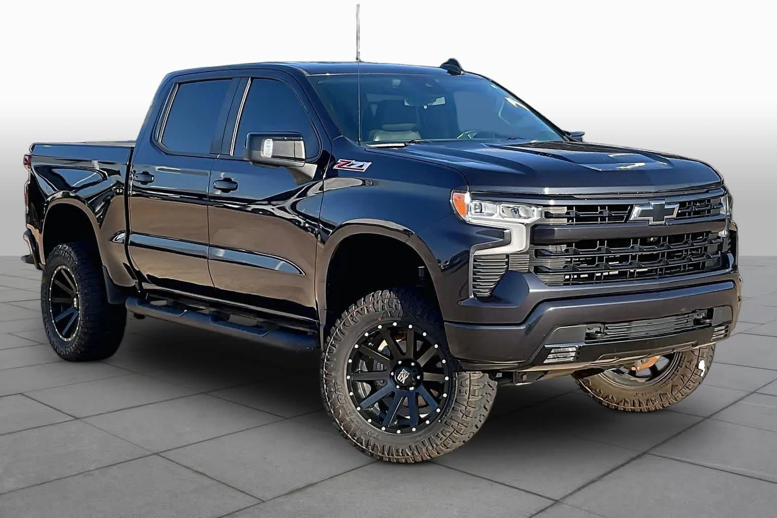 Used 2022 Dark Ash Metallic Chevrolet RST image 3