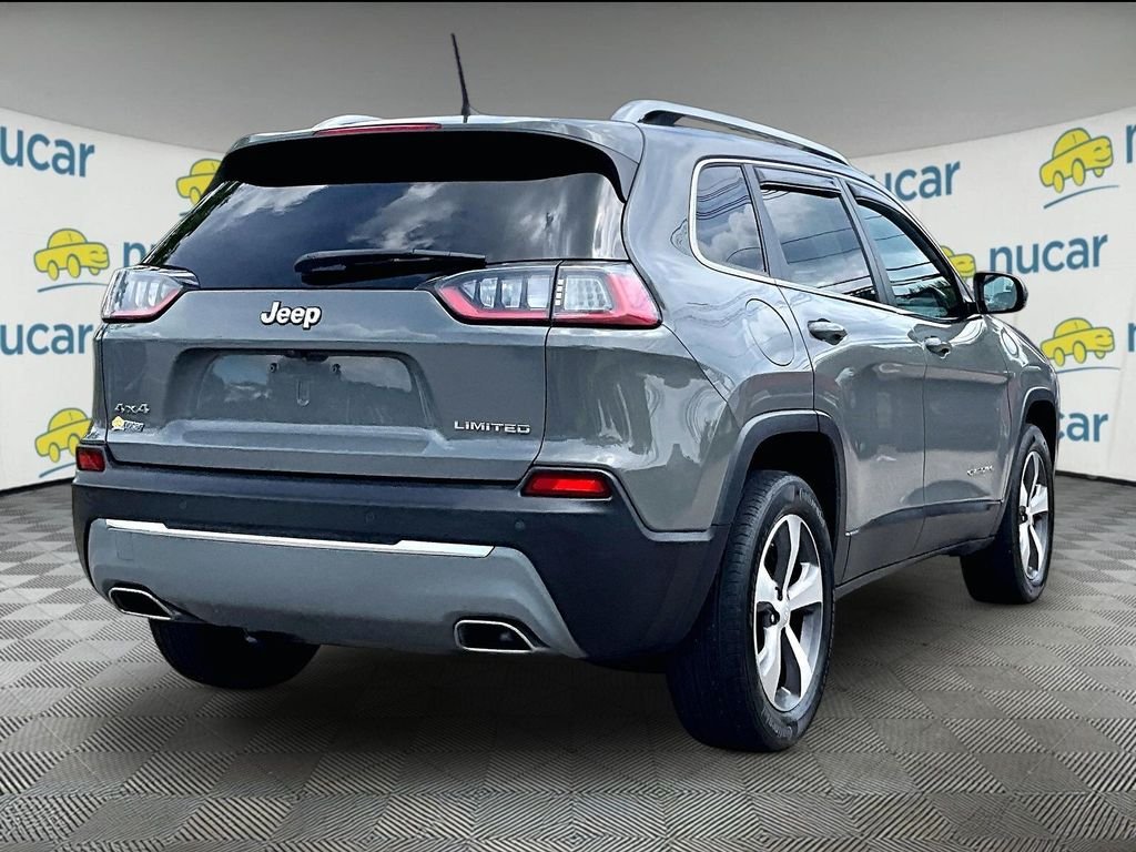 Used 2020 Gray Jeep Limited image 6