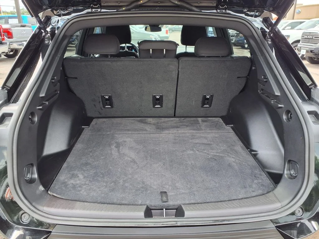 Used 2025 Black Chevrolet LT image 20