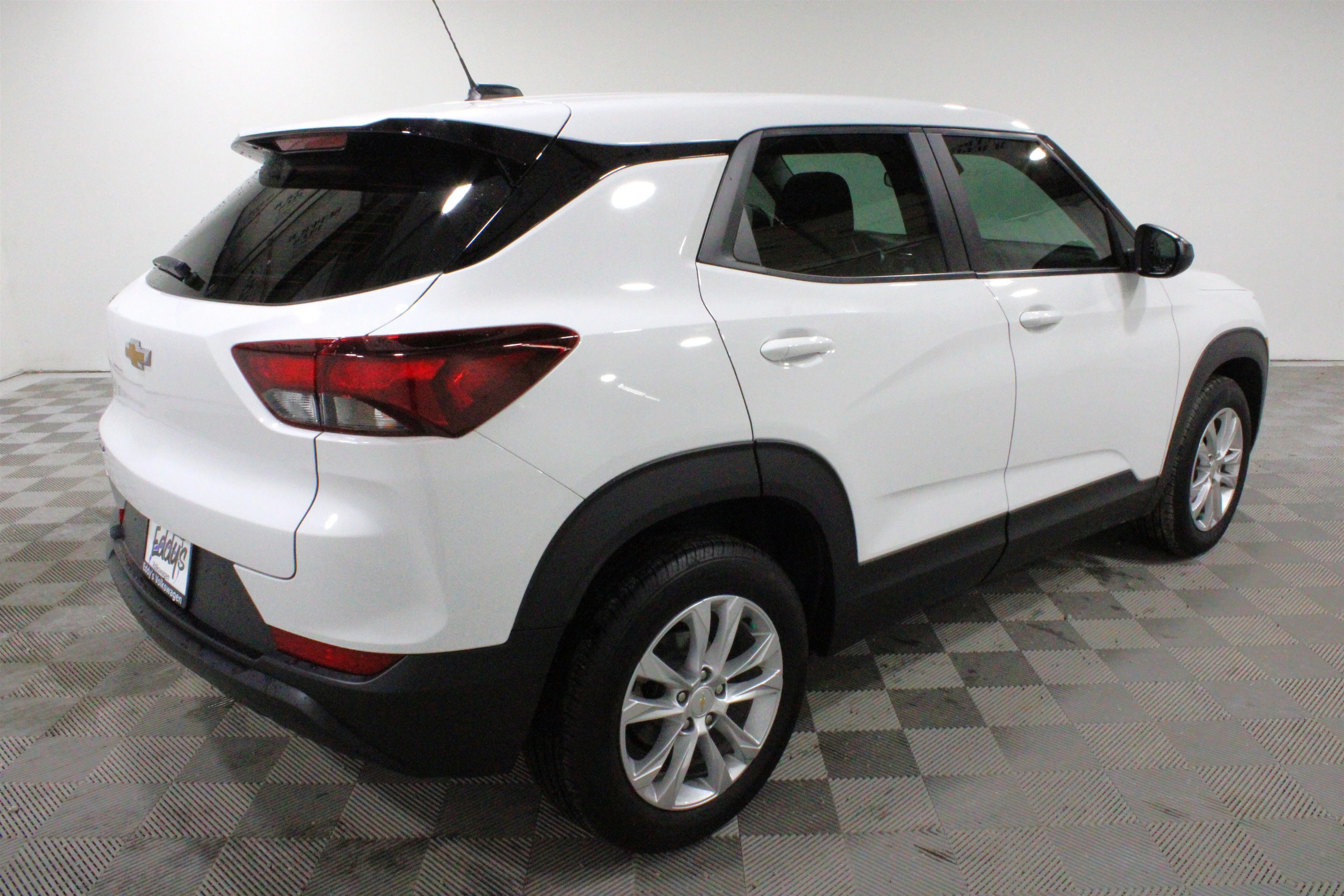 2023 Chevrolet TrailBlazer LS - Photo 27