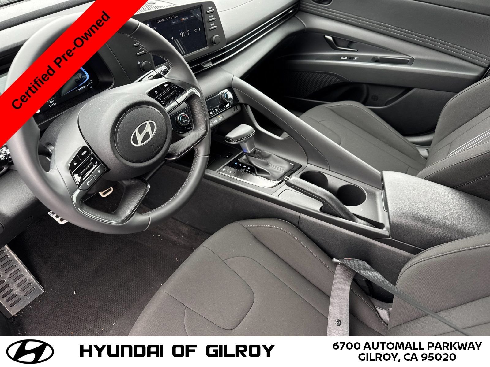 2025 Hyundai Elantra SEL - Photo 11