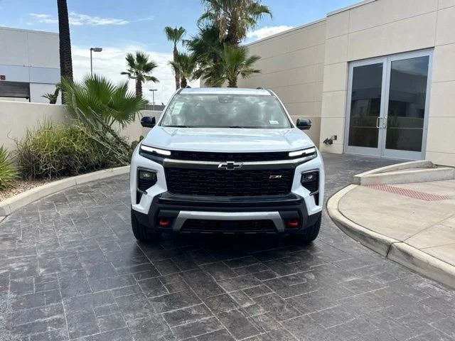New 2026 White Chevrolet Z71 image 2