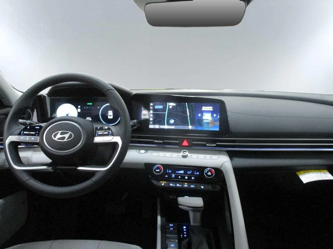 New 2025 Gray Hyundai Limited image 4
