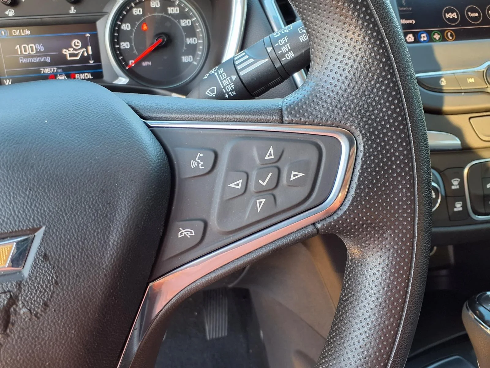 Used 2020 Silver Ice Metallic Chevrolet LT image 29