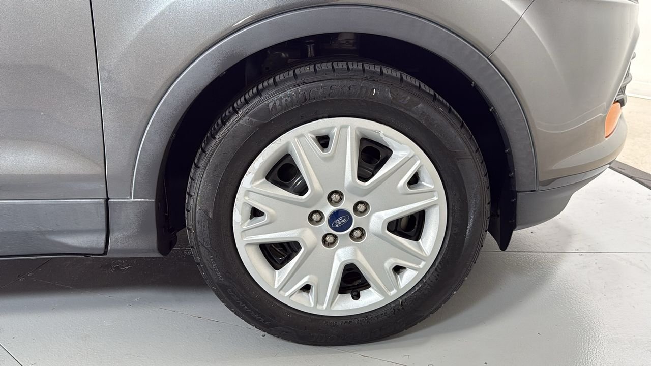 Used 2016 Gray Ford S image 21