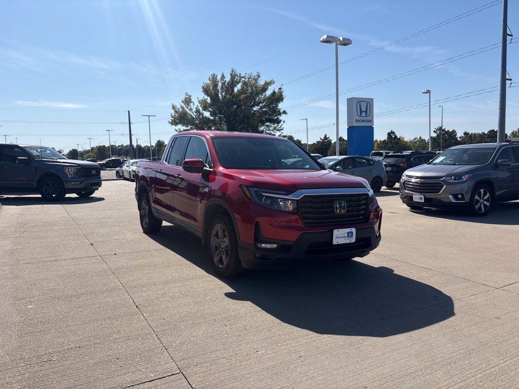 Certified Used 2023 Red Honda RTL image 3