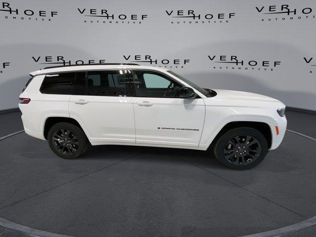 New 2026 Bright White Clearcoat Jeep Limited image 9