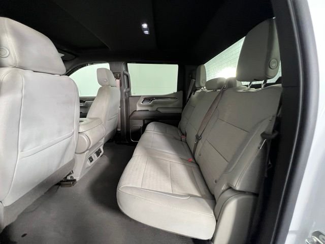 Used 2024 White GMC SLE image 15