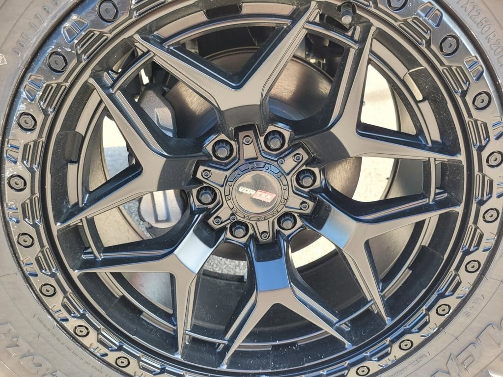 2025 Chevrolet Silverado 1500 RST - Photo 11