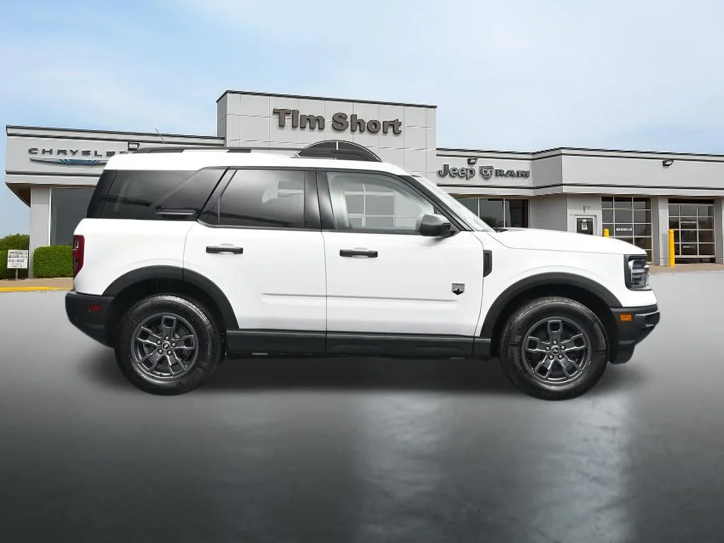 Used 2022 White Ford Big Bend image 6