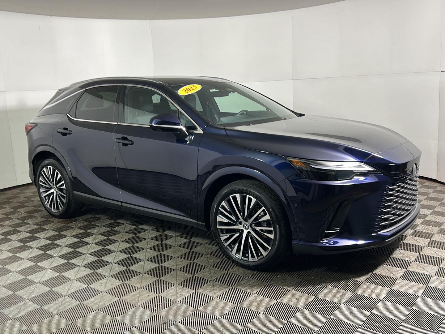 Used 2025 Nightfall Mica Lexus RX 350h Premium Plus image 6