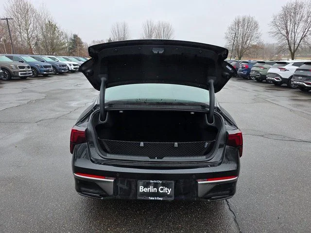 2026 Kia K5 LXS - Photo 9