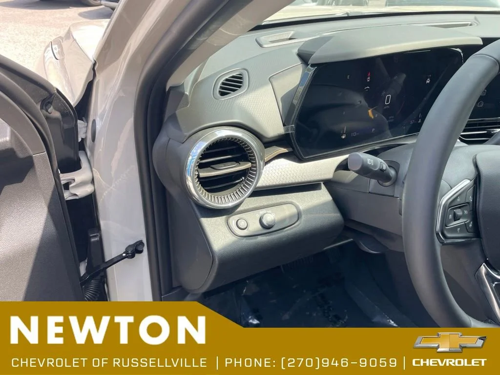 2026 Chevrolet Trax Activ - Photo 7