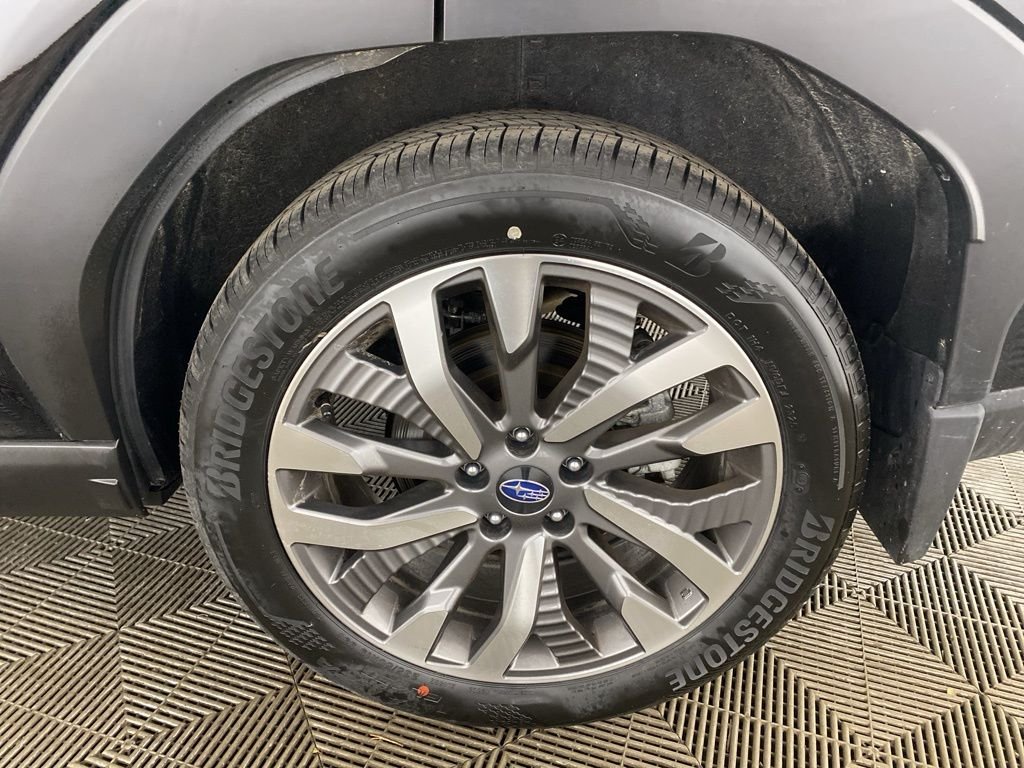 2025 Subaru Forester Touring - Photo 13