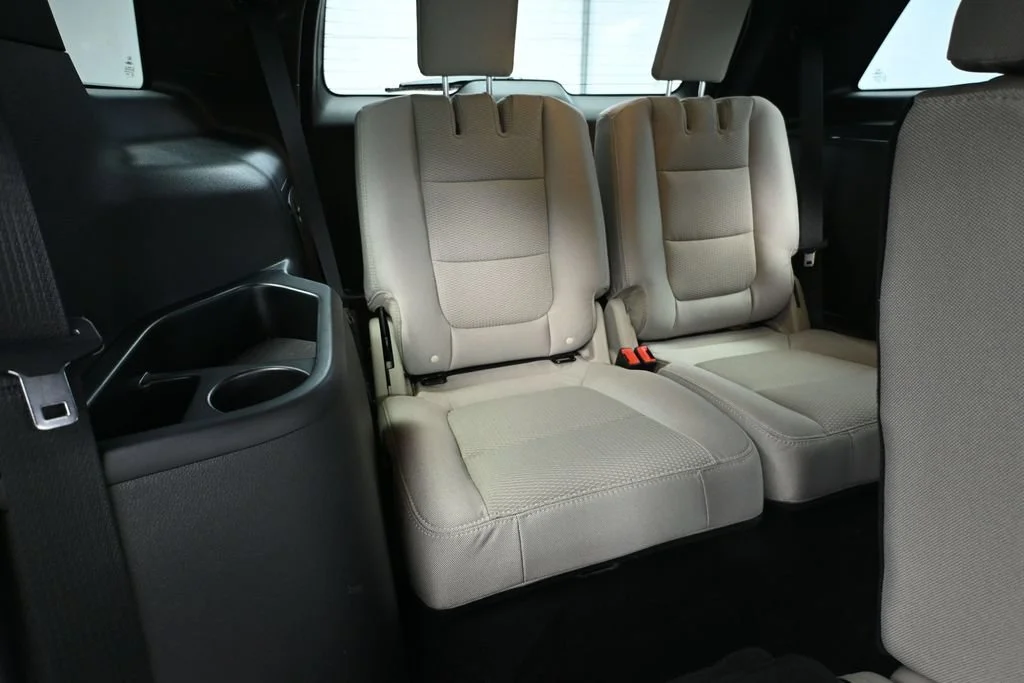 Used 2019 White Ford XLT image 32