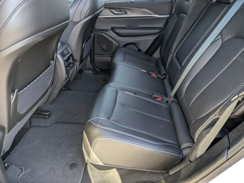 2025 Jeep Grand Cherokee Limited - Photo 28