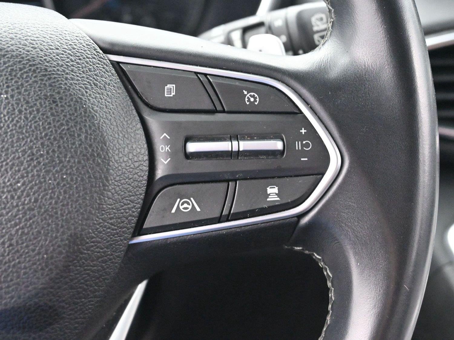 Used 2023 Serenity White Pearl Hyundai SEL image 19