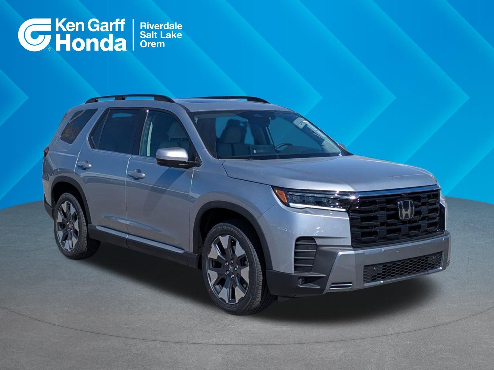 2026 Honda Pilot Touring AWD's photo