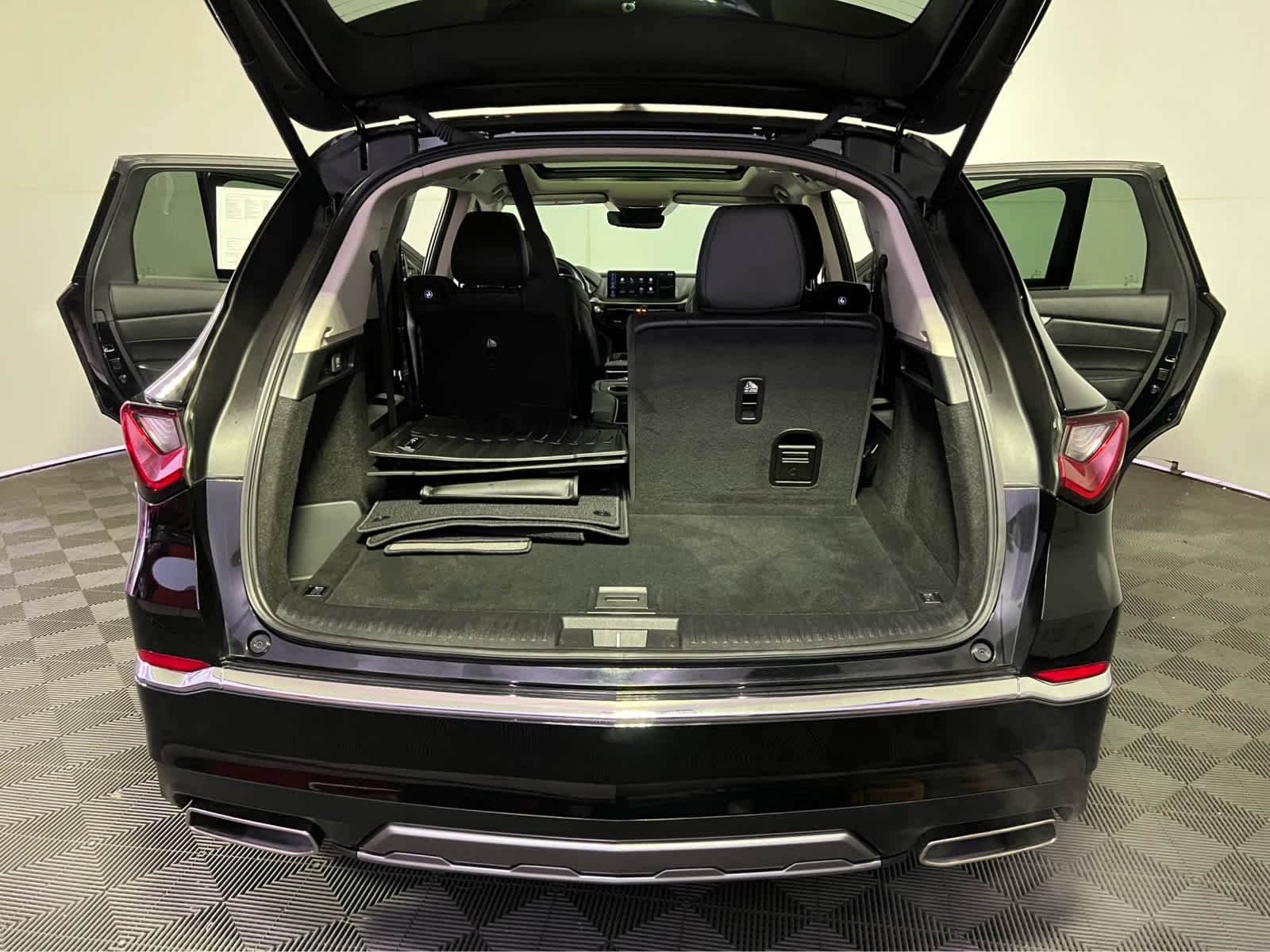 Certified Used 2025 Majestic Black Pearl Acura  image 28