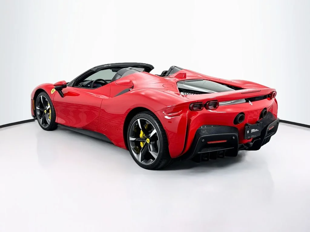 2024 Ferrari SF90 Base - Photo 7