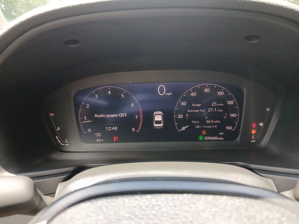 Used 2024 White Honda EX image 15