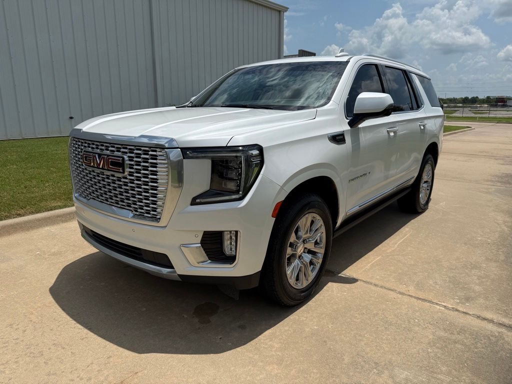 2022 GMC Yukon 4WD Denali's photo