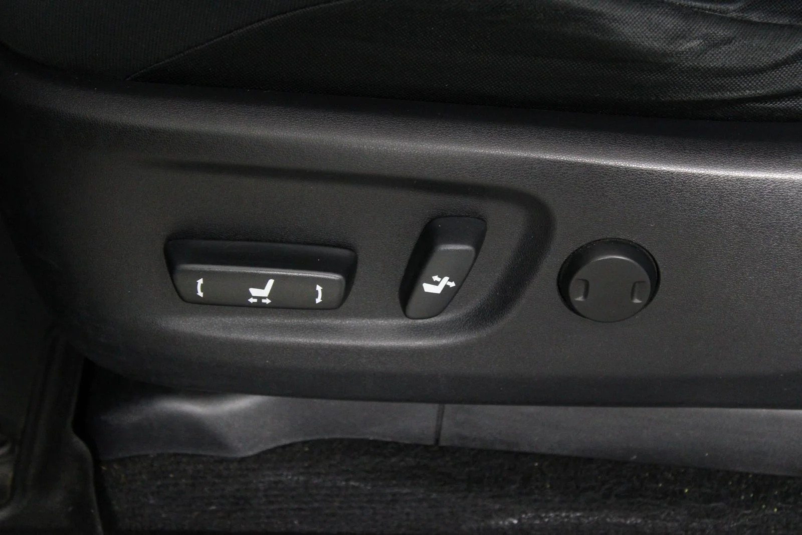 Used 2011 Red Toyota SR5 image 20