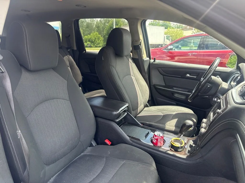 Used 2015 Gold Chevrolet LT image 13