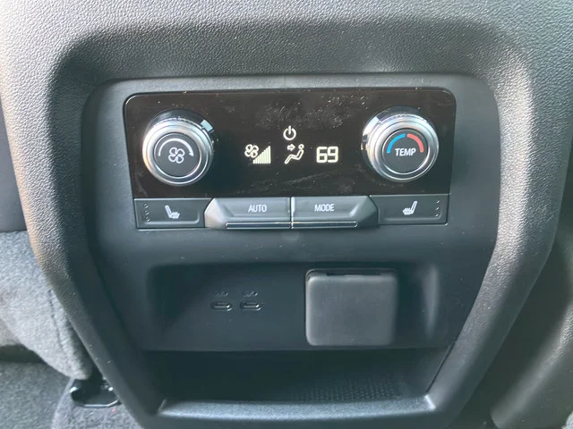 2026 GMC Acadia Elevation - Photo 25