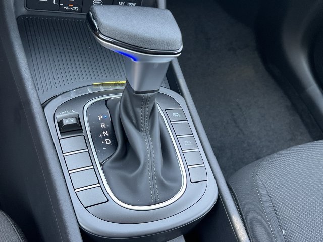 Used 2027 Black Hyundai SE image 20